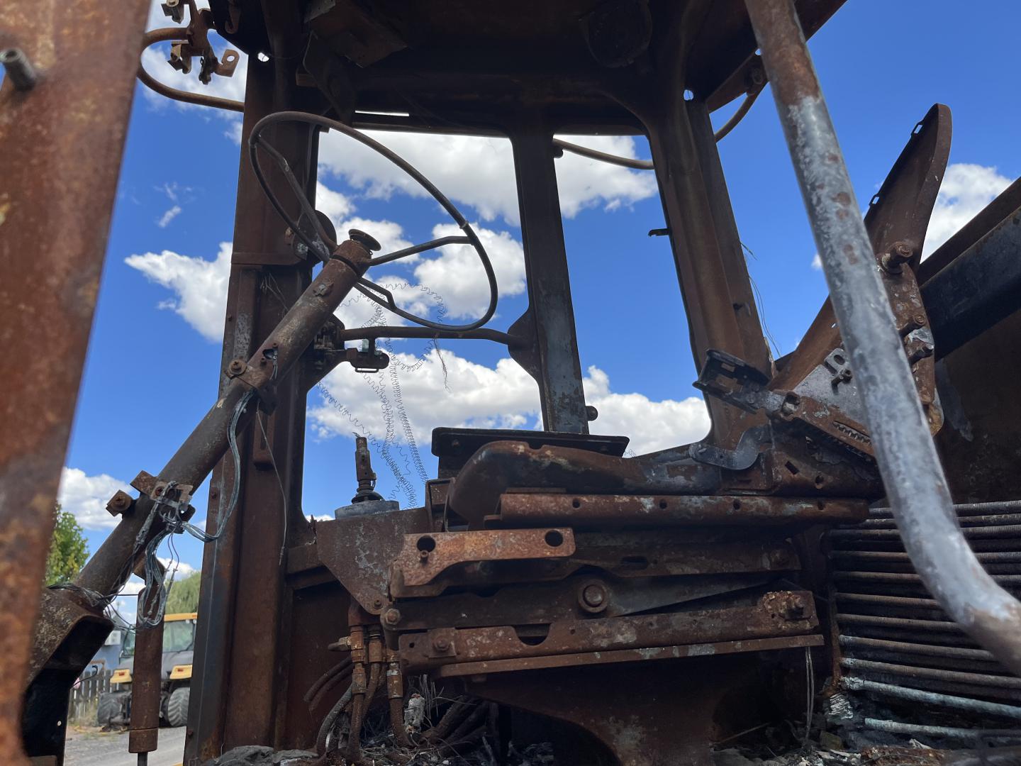 ./imagenes/INVOICE/2019/17023/CARGADOR FRONTAL JOHN DEERE 644K (15).JPG